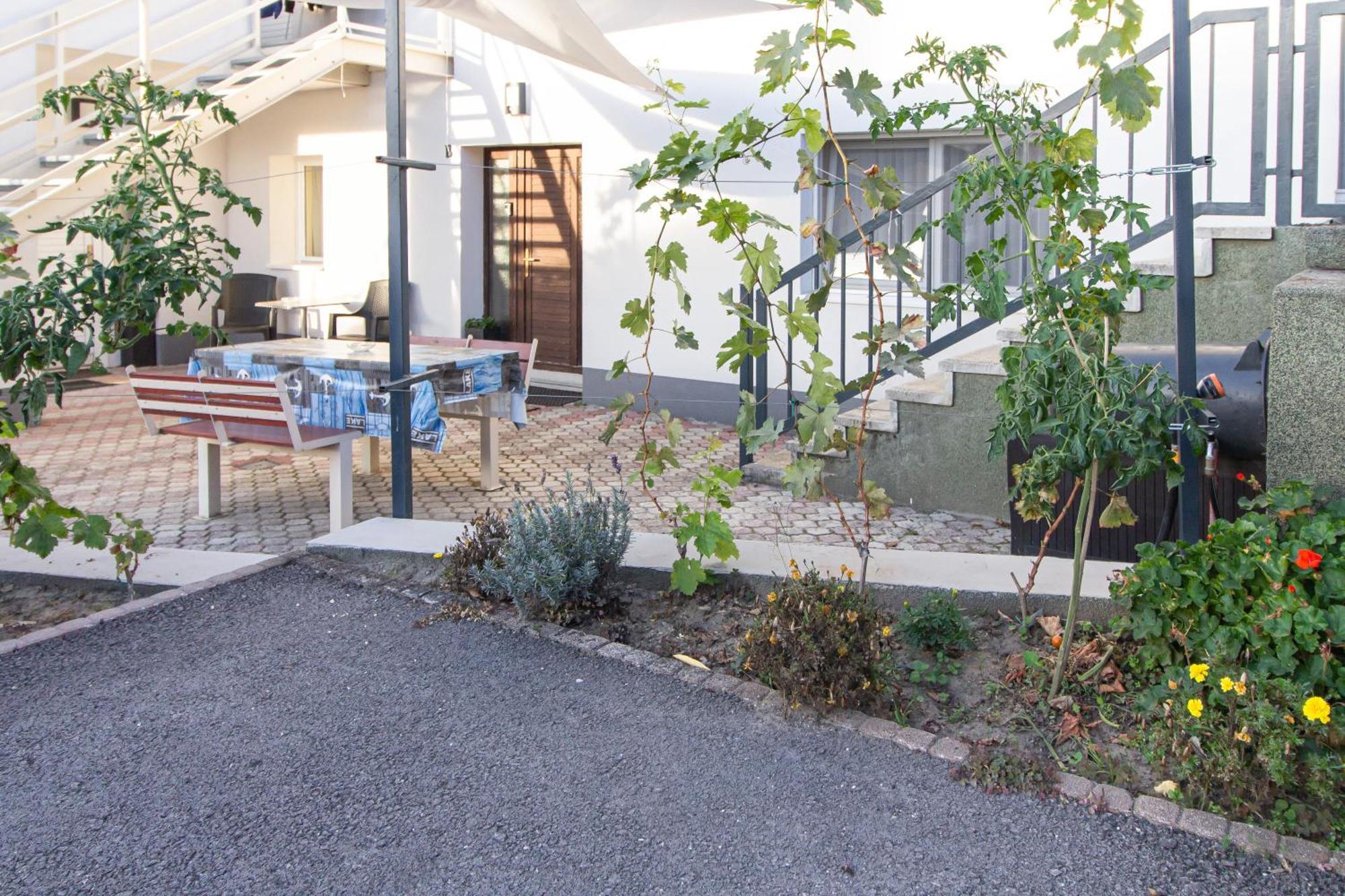 Deli Terasz B Apartman Free Parking, Self-Check-In Anytime Győr Exterior foto